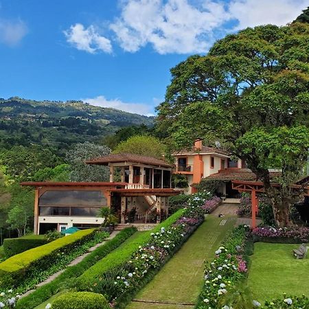 Hotel Finca Paraiso Mountain Retreat Near San Jose Airport à Birrí Extérieur photo