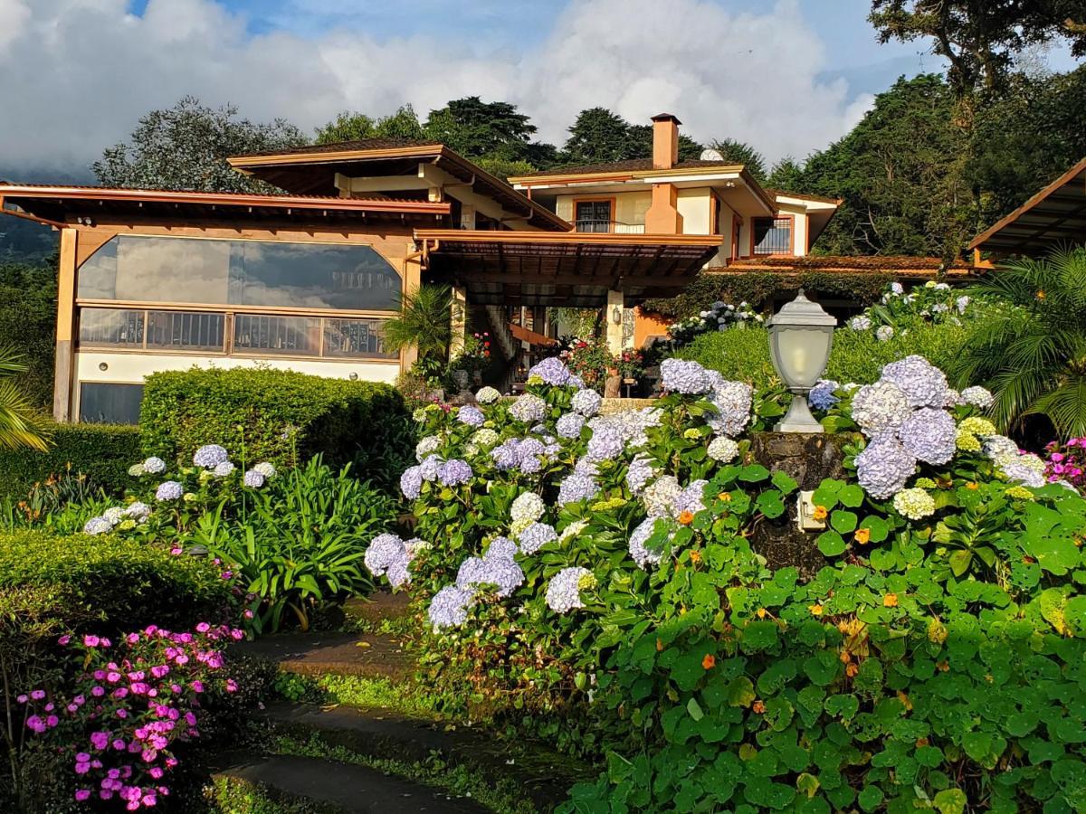 Hotel Finca Paraiso Mountain Retreat Near San Jose Airport à Birrí Extérieur photo